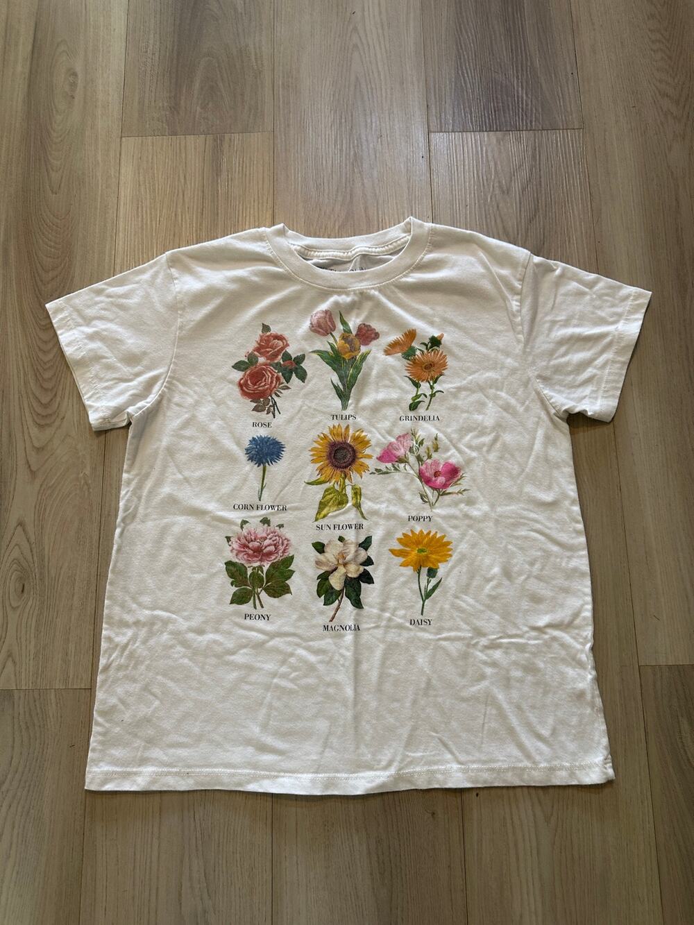 Fifth Sun Botanical Flower Chart Graphic Tee Small White Cottagecore Rose Daisy